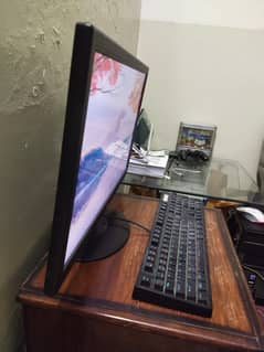 24 inch HP slim monitor for sale 0