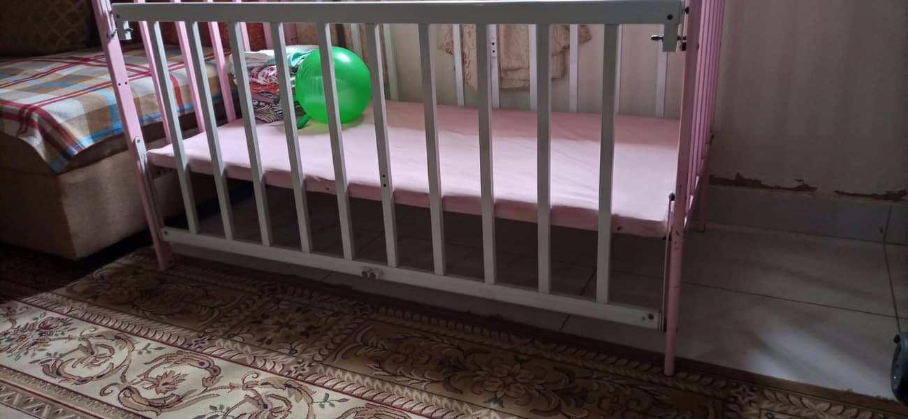 (Urgent Sale) Baby Cot, Baby Bassinet, Baby Bed 2