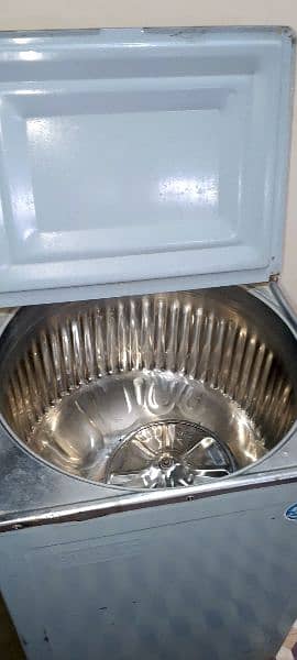 Metal Body Washing Machine New Condition 2