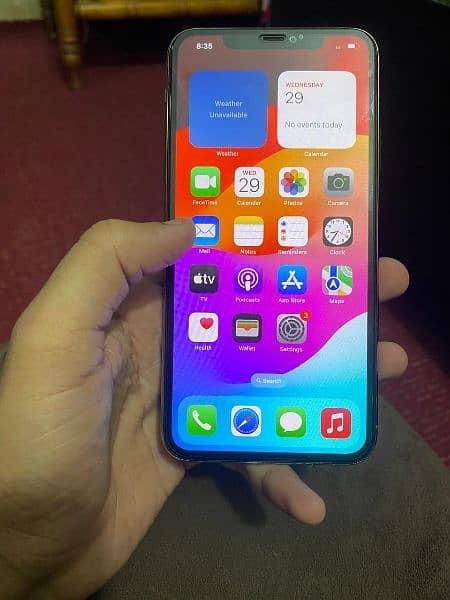 I Phone 11 Pro Max 7