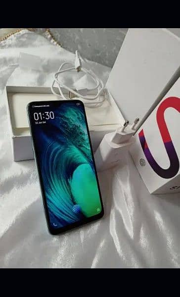 vivo s1 8 ram 256 mamory 4