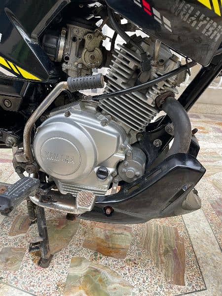 Yamaha YBR 125G Model 2020 6