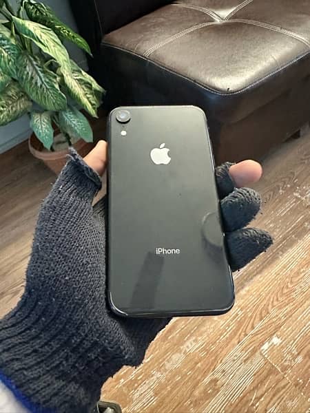 iPhone XR 128gb non pta factory unlock 2