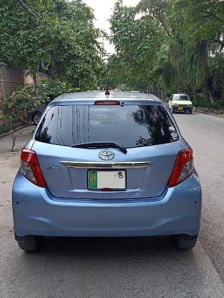 Toyota Vitz 3