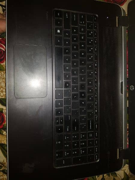 HP PAVILION 17 NOTEBOOK PC 2