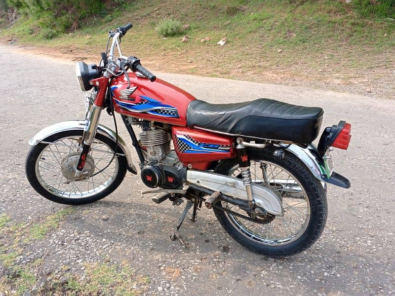 CG 125 Dream 7