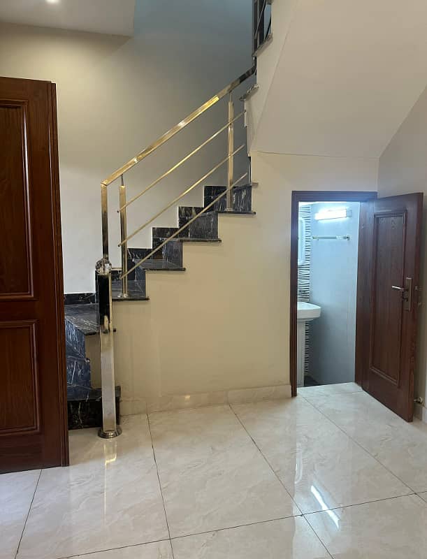 5 Marla Beautifully designed house For Rent In Park View City Lahore. 3