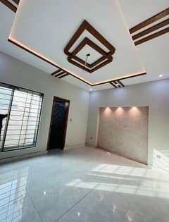 5 Marla Beautifully designed house For Rent In Park View City Lahore.