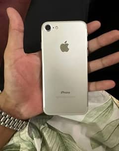 IPhone 7 32GB jv PTA Urjent sale 0