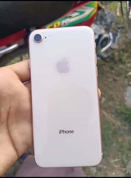 iPhone 8 03090467799 1