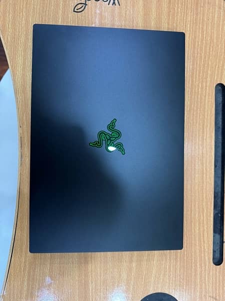 Razer blade 14 2021 model 5900hx with 3070 with box 1