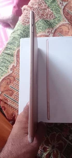 ipad mini5 urgent sale 3