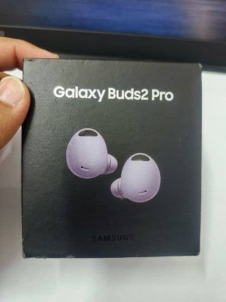 Samaung Ear Buds 2 Pro 1