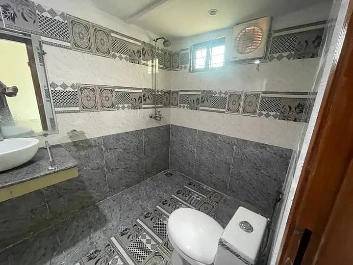 BEAUTIFUL HOUSE FOR RENT AVAILABLE 10