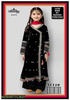 3 Pcs Girls Unstiched Lawn Embroidered suit 0