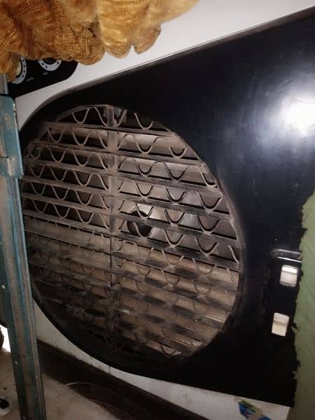 gree full size air cooler bilkul new condition only 1 season use 0