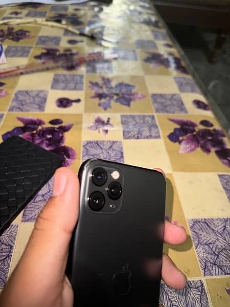 iphone 11 pro max 64 gb 8