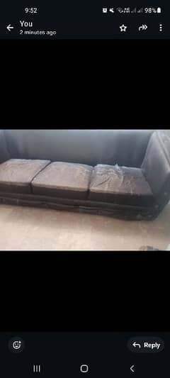 sofa set fore sale 5 seater 3+1+1