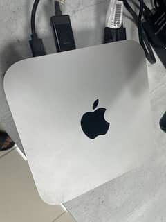 Mac Mini Apple M1 - 8GB RAM, 256GB SSD - Perfect Condition