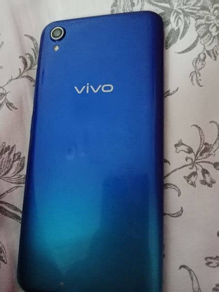 10000 Vivo y 1823 for sale panel damage hai WhatsApp no 03278673125 2