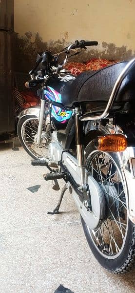 honda 70 2024 black (03214403197) 3