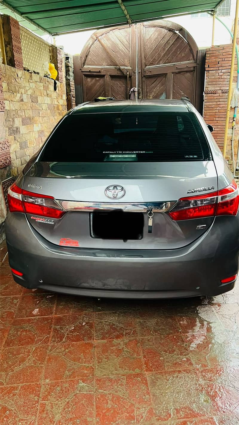 Toyota Corolla GLI 2016 Automatic 1