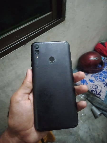 Huawei Honor 8c 3/32 glass break finger ok 0