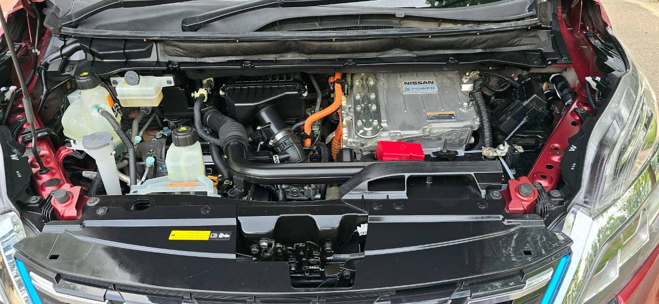 Nissan Serena E-Power Highwaystar V 2019  Model 9