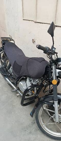 150 Suzuki jenyan condition Mey hey bilkul saf suthri hey