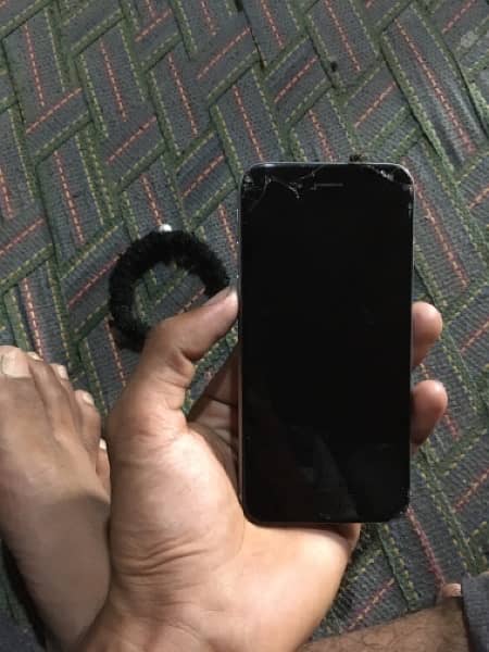 iPhone 6 non pta screen 0.5 feesed damage all ok 4