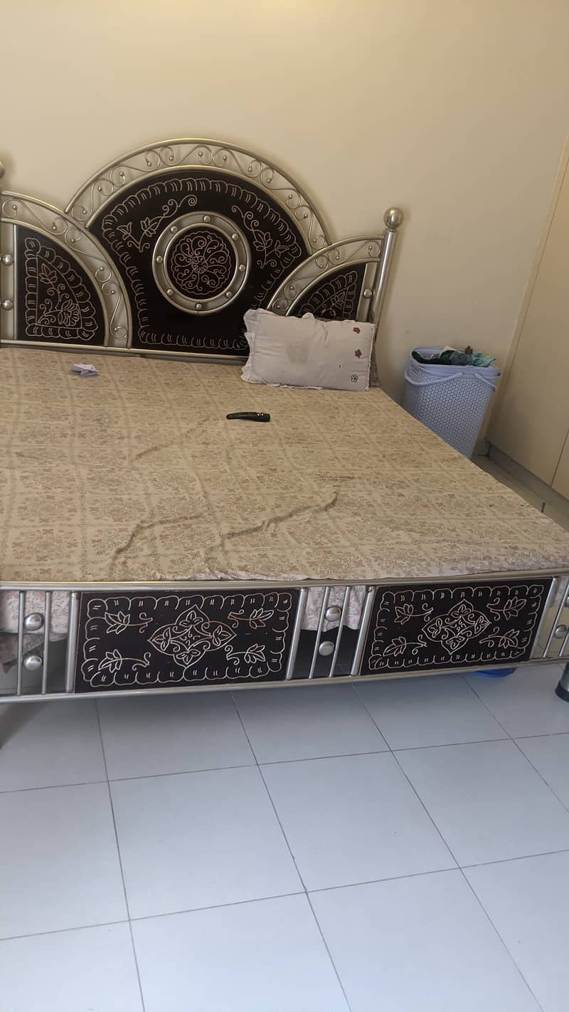 VIP Legendary King size steel bed 1