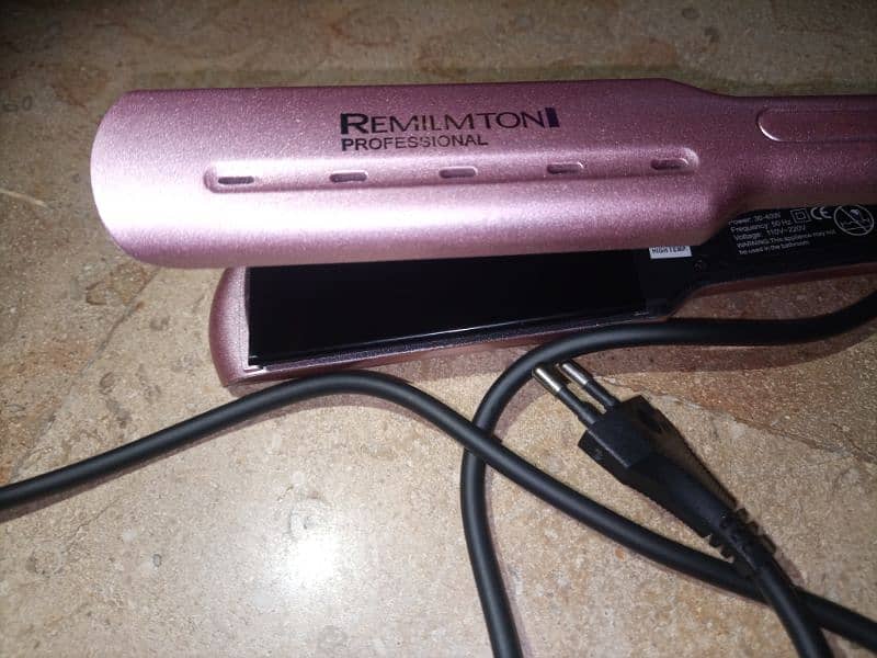 Professional Straightener 1