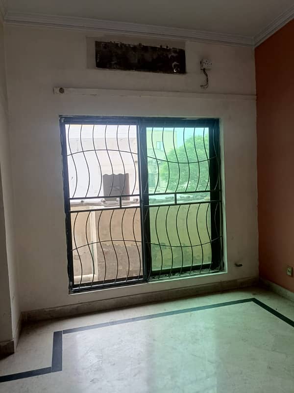 3.5 Marla Outclass House For Rent In Johar Town Q Block 7