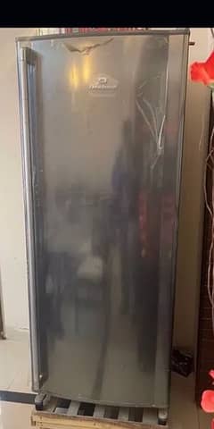 dawlance vertical freezer