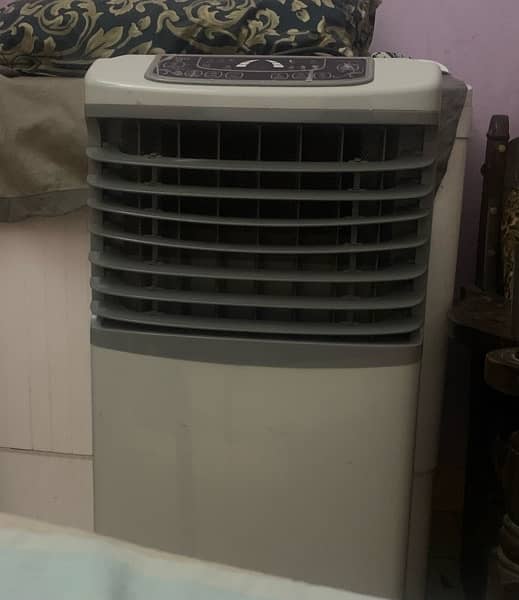 BRAND AIR COOLER + HEATER 0