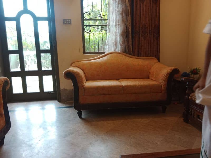 3 2 1 Sofa For Sale 2