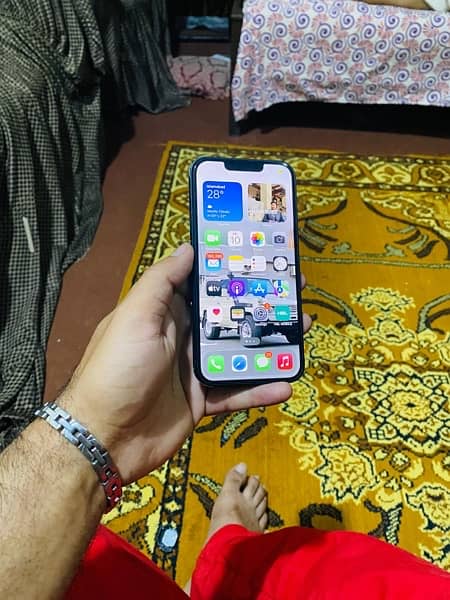 Iphone 13 128Gb non PTA JV look like new 3