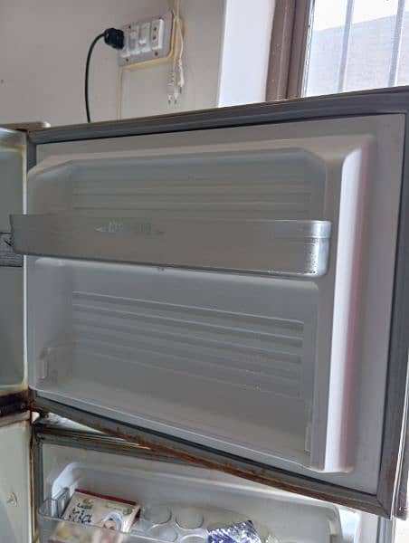 Dawlance Refrigerator For Sale 5