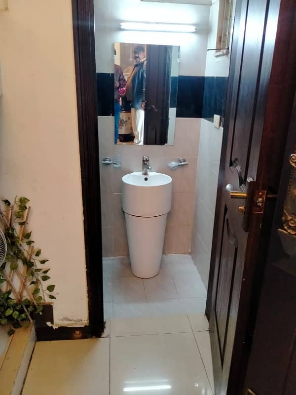 10 Marla 3 Bedroom House for Sale in Askari -11 Lahore. 1