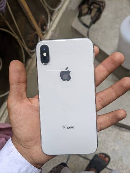 Iphone x non pta factory un lock 64gb water pack 0