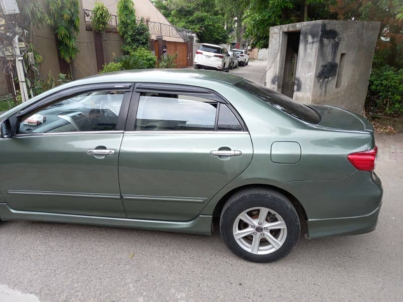 Toyota Corolla GLI 2013 2