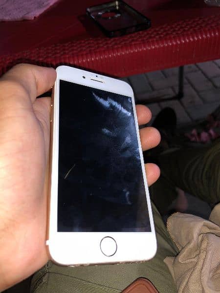 Iphone 6s  64Gb ROM with 4Gb RAM with Branded Back Cover 4