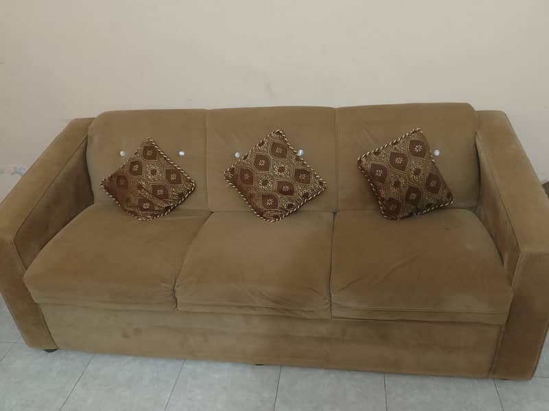 7  seater sofa set in good condition 1