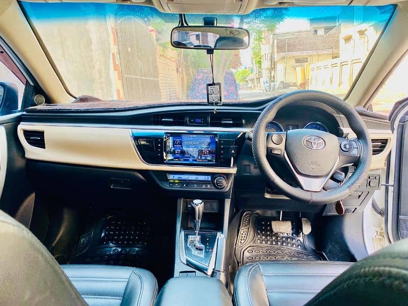 Toyota Corolla Altis 2018 4