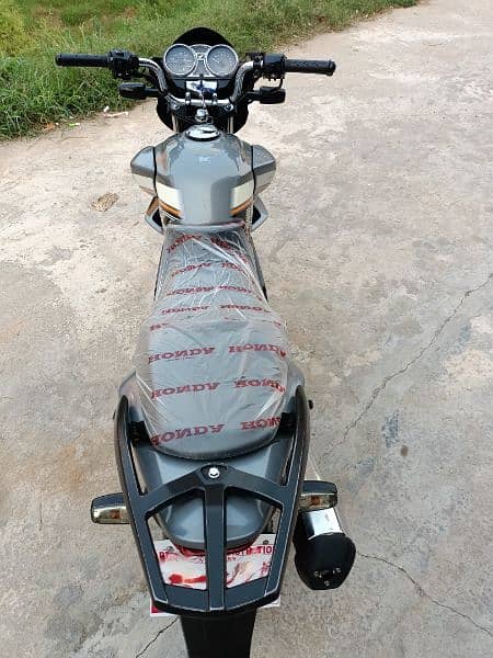 Honda CB150f Special Edition 
Model 2023
Applied for 
Condition Good 9