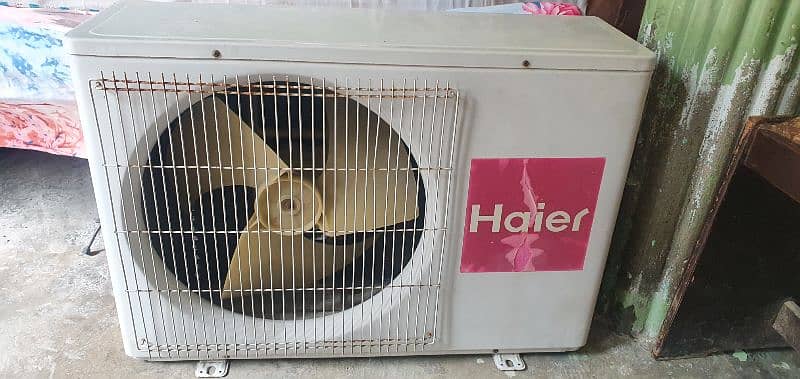 HAIER OUTDOOR 1.5 TON 1