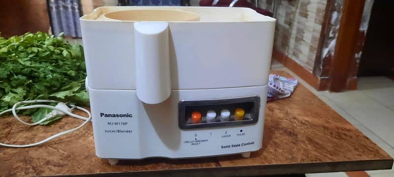 Panasonic juicer 3 in 1 very good condition 1