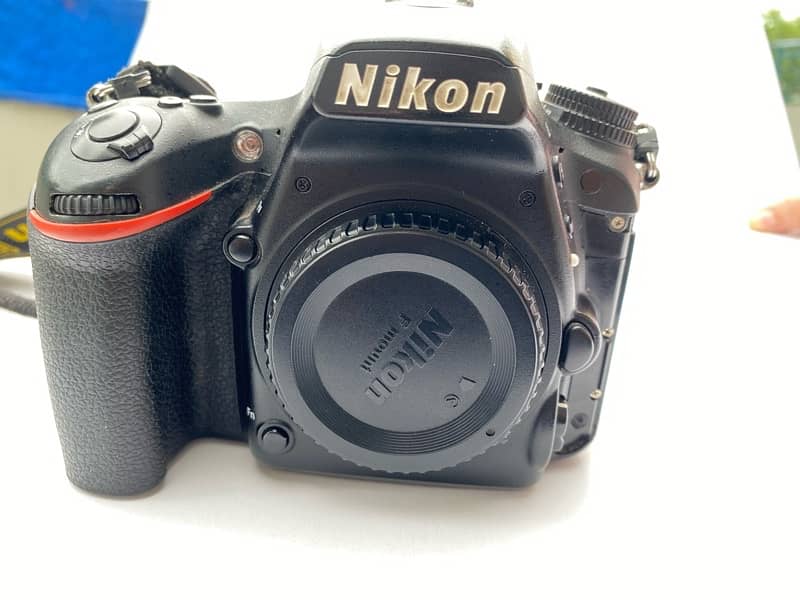 Nikon 750 6