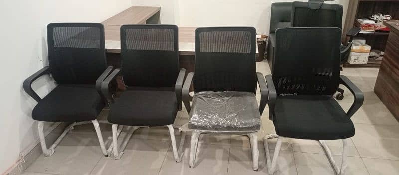 Visitors office Chairs 0