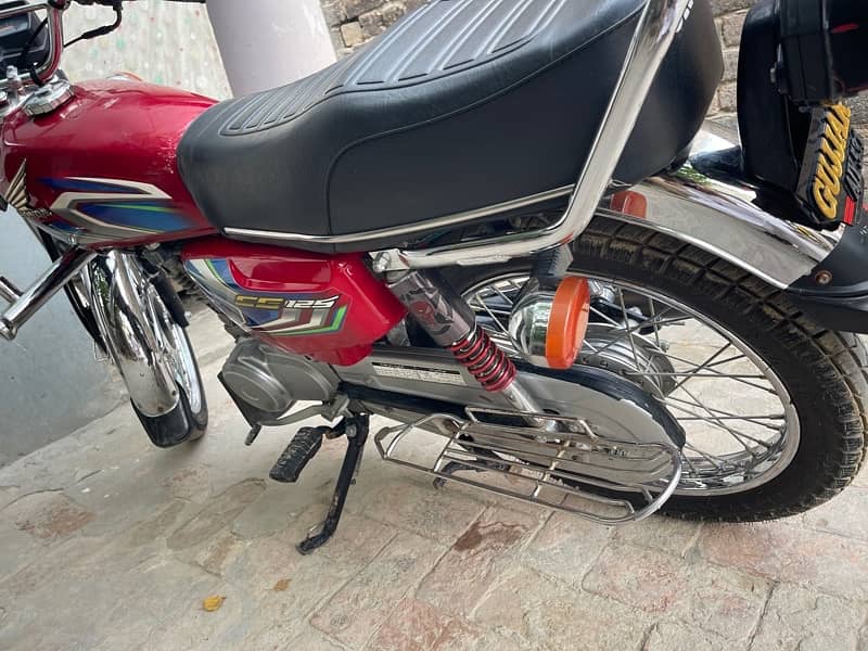 Honda 125 2022 3